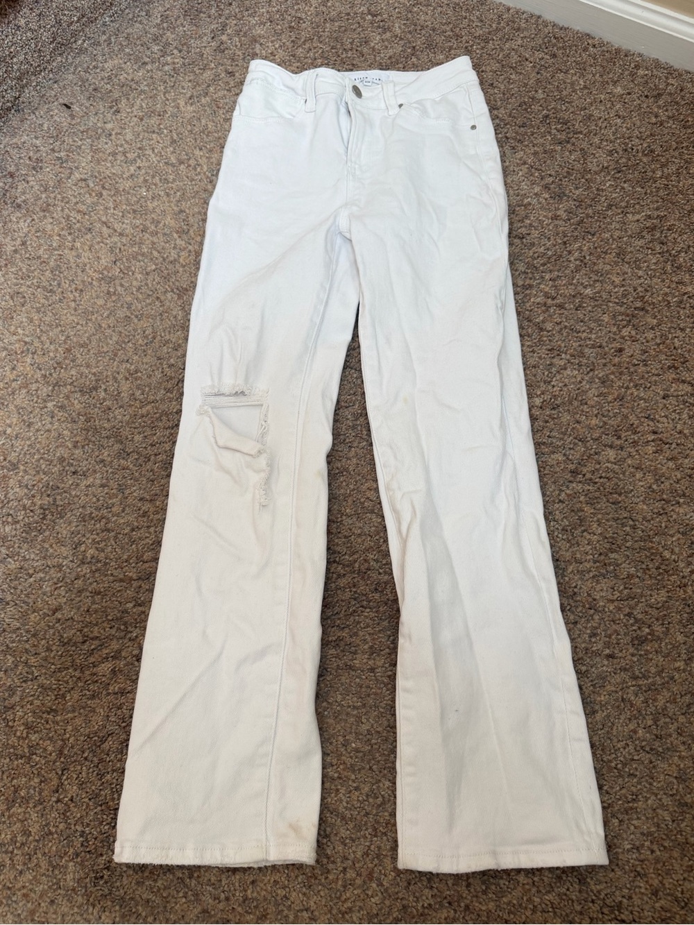 EUC - RISEN - White Distressed Straight Leg Denim Jeans - Woman's Size 0/24